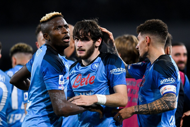 那不勒斯意甲击败博洛尼亚奥斯梅恩头球建功(意甲博洛尼亚vs那不勒斯)