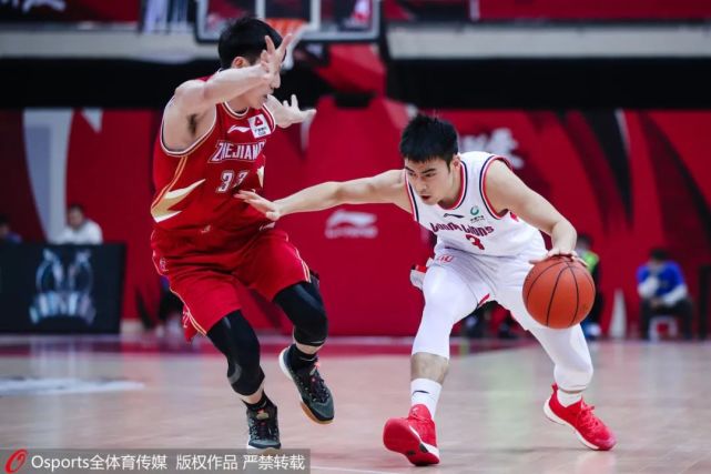 决胜阶段连续得分锁定优势(在决胜期中首先得到多少分的球队获胜)